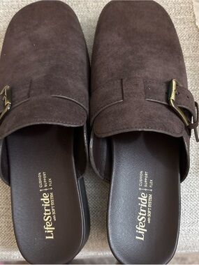 Life Stride Brown Suede Buckle Mule